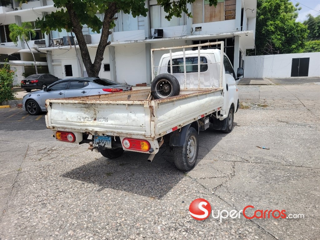 2010 Hyundai H-100 Camion — foto 6 / 9
