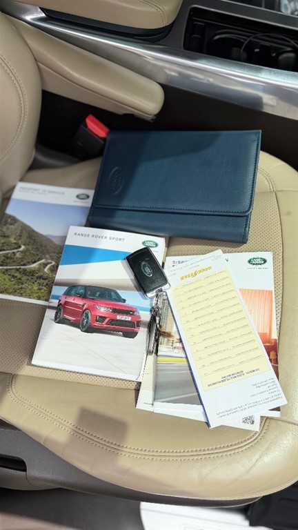 2019 Land Rover Range Rover Sport HSE — foto 12 / 12