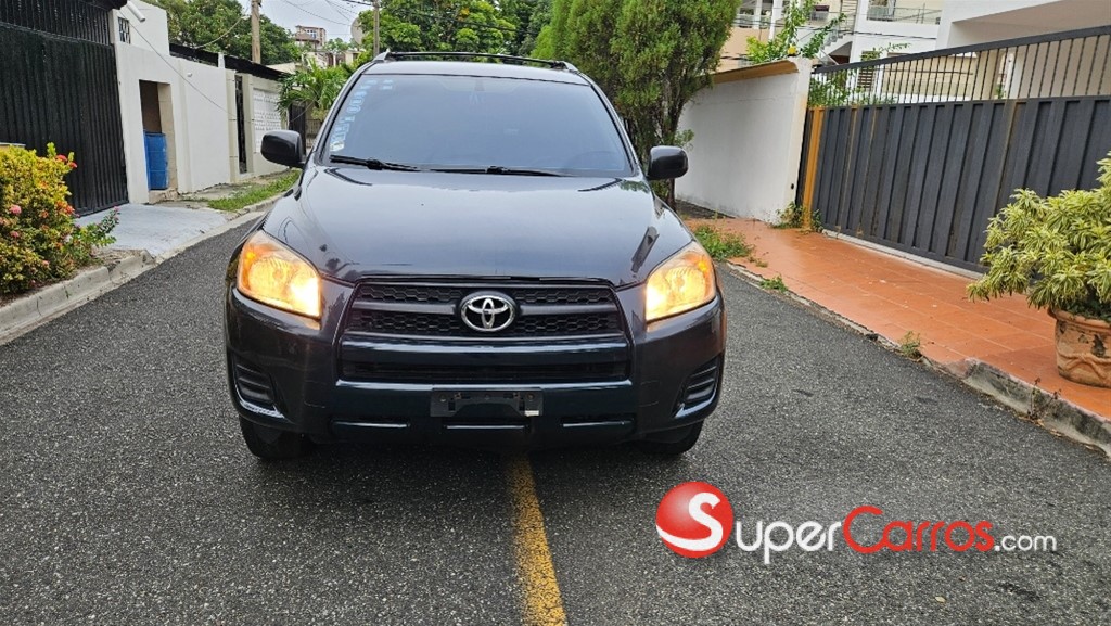 2010 Toyota RAV4 — foto 11 / 12