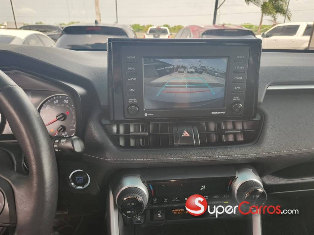 2022 Toyota RAV4 XLE — foto 5 / 12