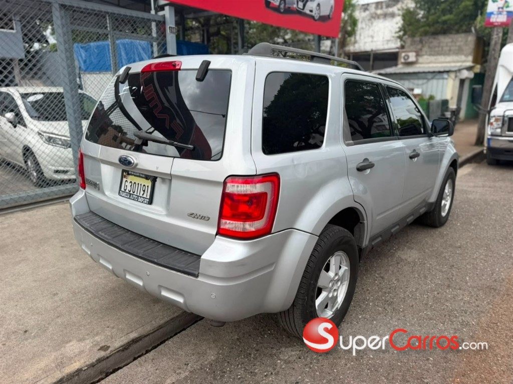 2009 Ford Escape — foto 5 / 9