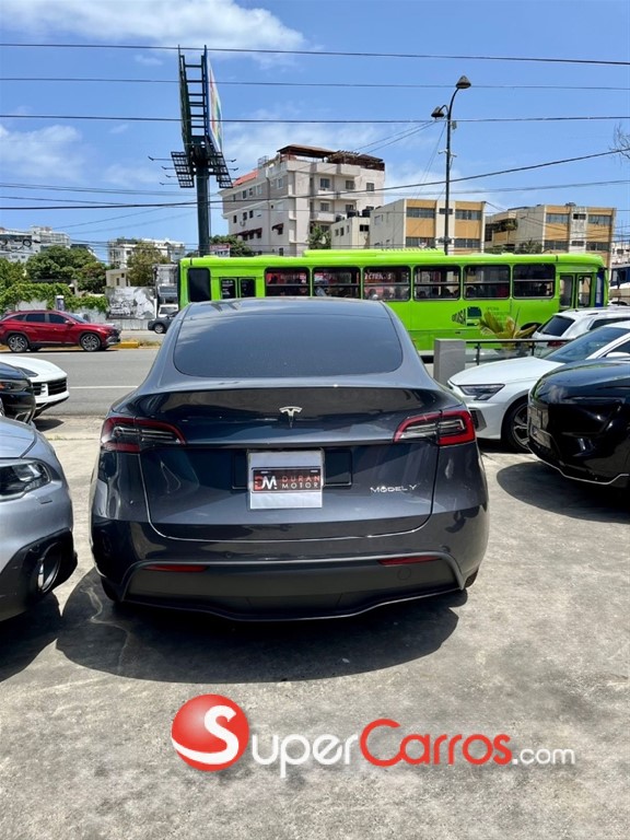 2022 Tesla Model Y — foto 12 / 12
