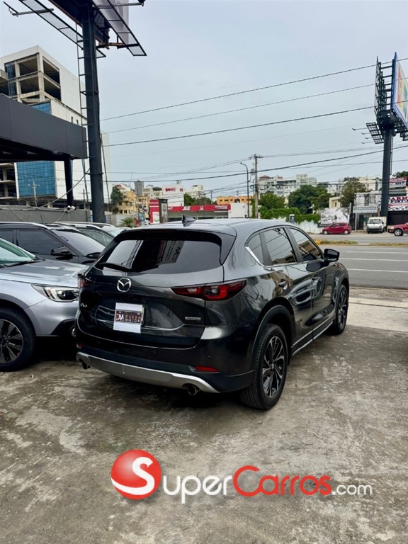 2024 Mazda CX-5 GS — foto 9 / 11