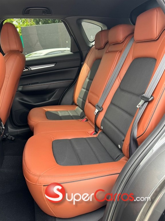 2027 Mazda CX-5 GT — foto 6 / 12