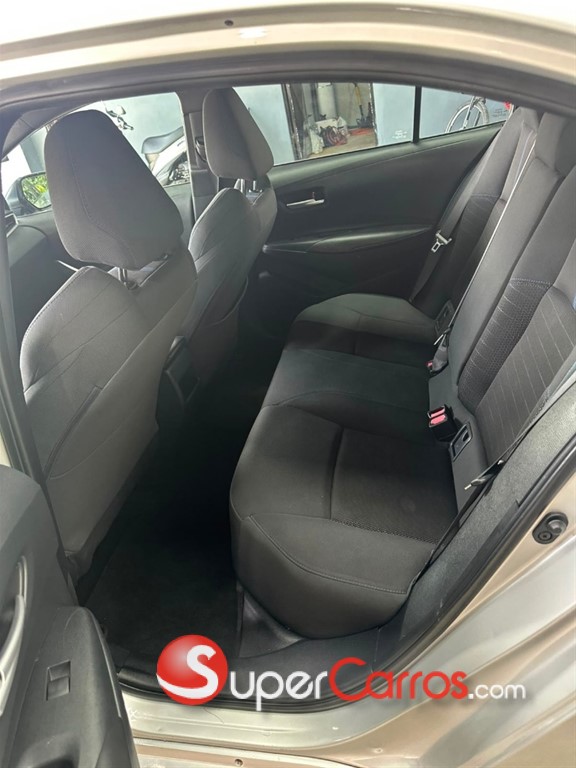 2020 Toyota Corolla SE — foto 9 / 10