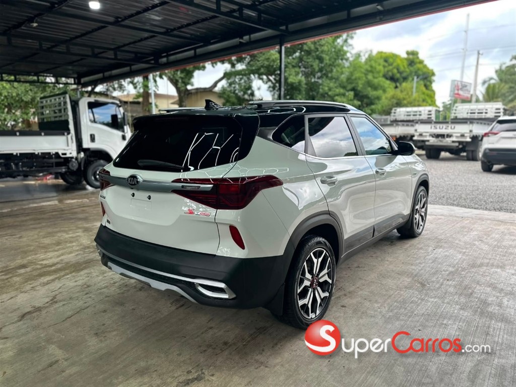 2021 Kia Seltos S — foto 2 / 8