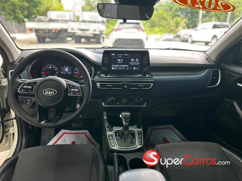 2021 Kia Seltos S — foto 3 / 8