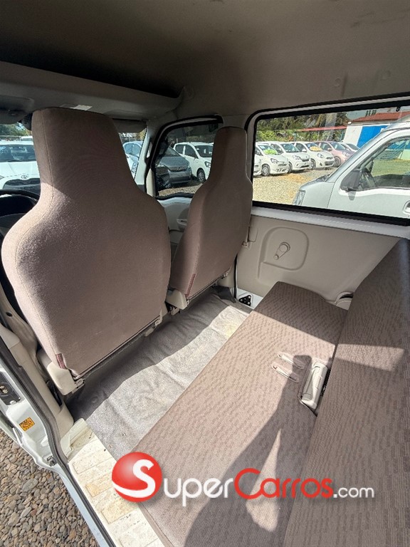 2020 Suzuki Every — foto 7 / 11