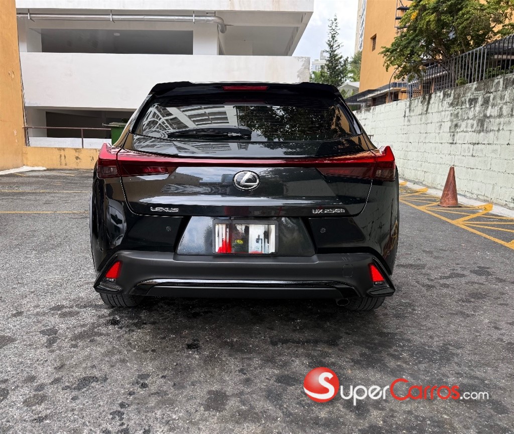 2024 Lexus UX 250H F Sport FWD — foto 3 / 12