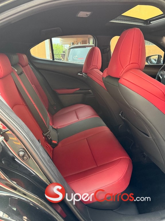 2024 Lexus UX 250H F Sport FWD — foto 12 / 12