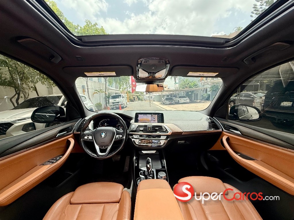2021 BMW X 3 XDrive 30i — foto 6 / 12