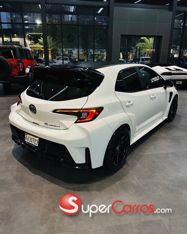 2023 Toyota Corolla GR — foto 10 / 12