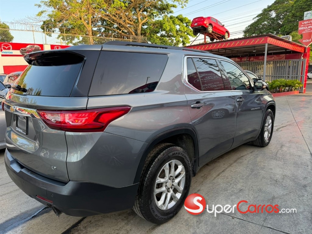 2020 Chevrolet Traverse LT — foto 4 / 10