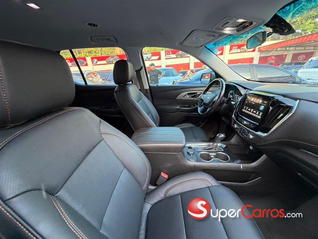 2020 Chevrolet Traverse LT — foto 8 / 10