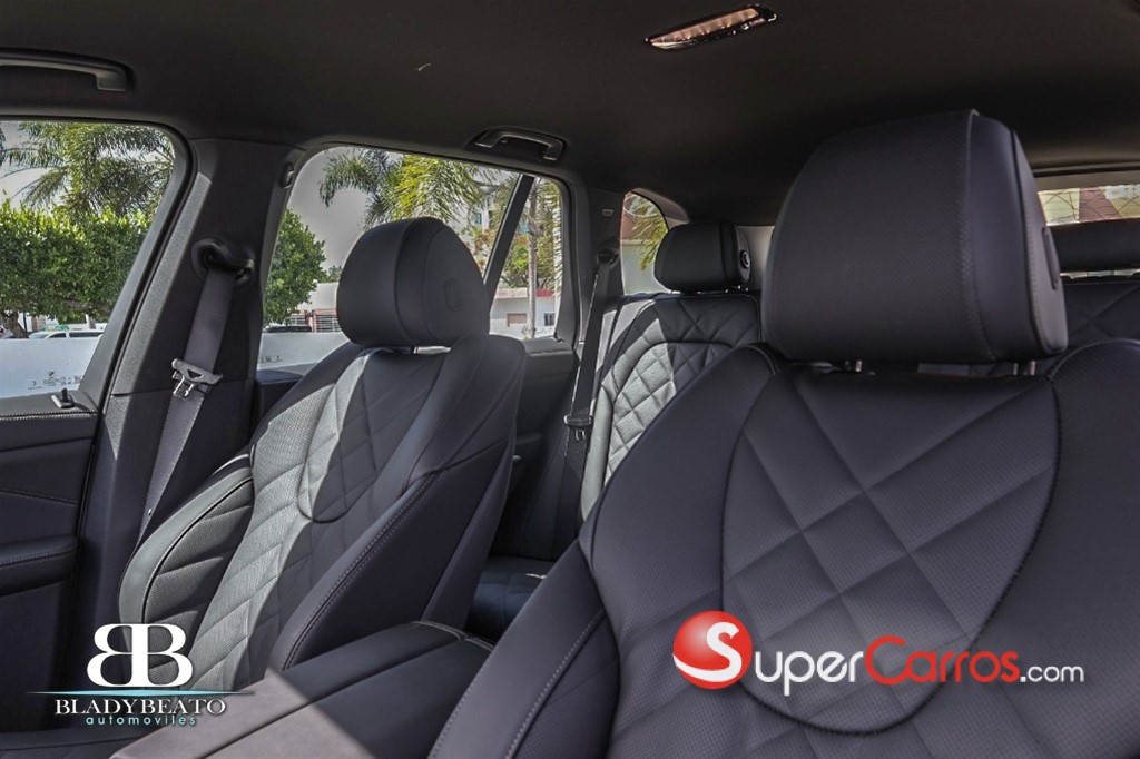 2026 BMW X 5 XDRIVE 40i M PACKAGE — foto 9 / 12