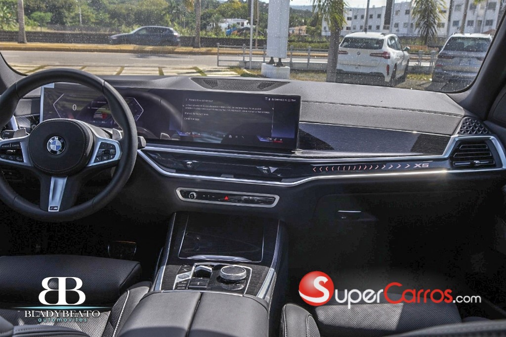 2026 BMW X 5 XDRIVE 40i M PACKAGE — foto 12 / 12