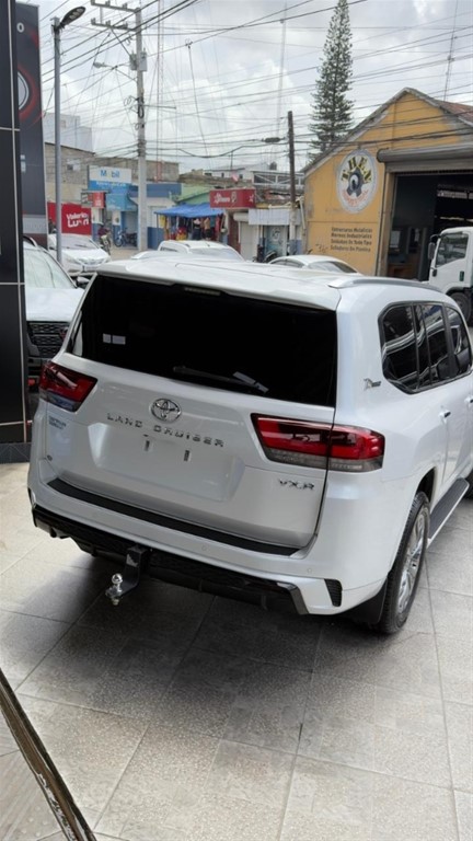 2022 Toyota Land Cruiser 70 ANIVERSARIO — foto 7 / 12