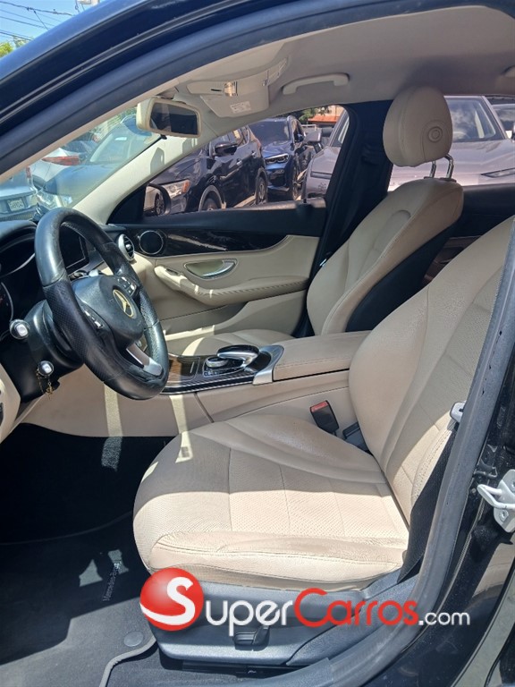 2016 Mercedes-Benz Clase C 250 — foto 7 / 9