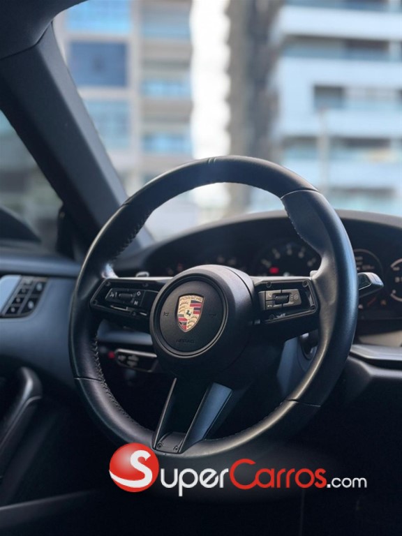 2020 Porsche 911 Carrera — foto 8 / 9
