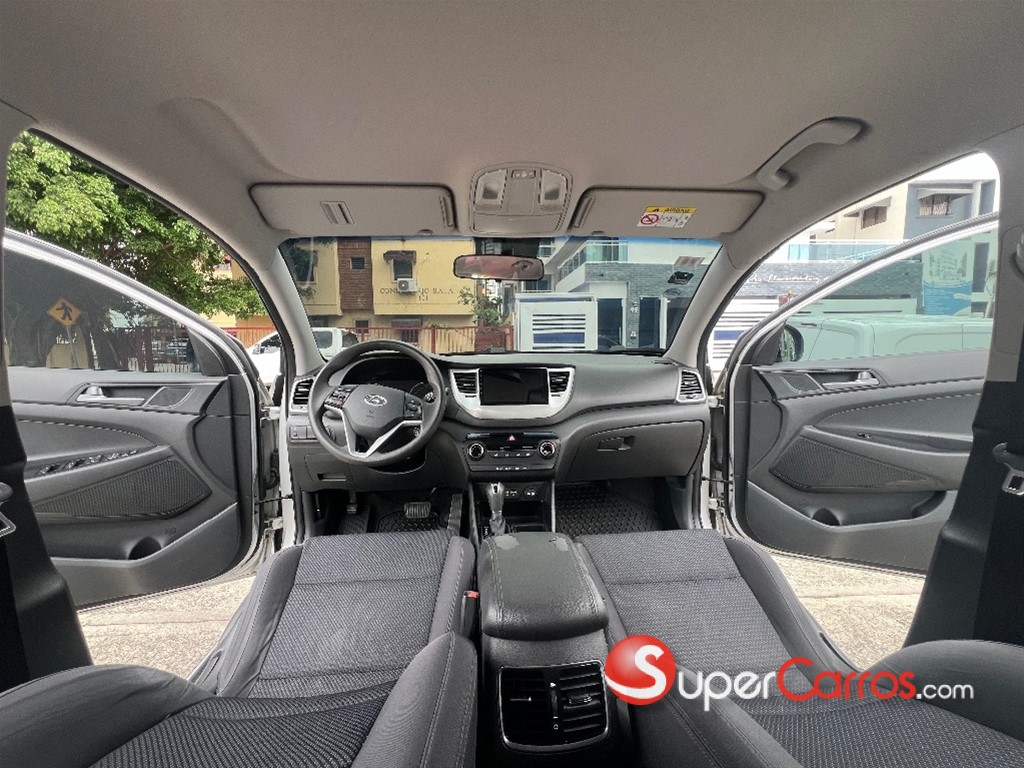 2017 Hyundai Tucson — foto 9 / 12