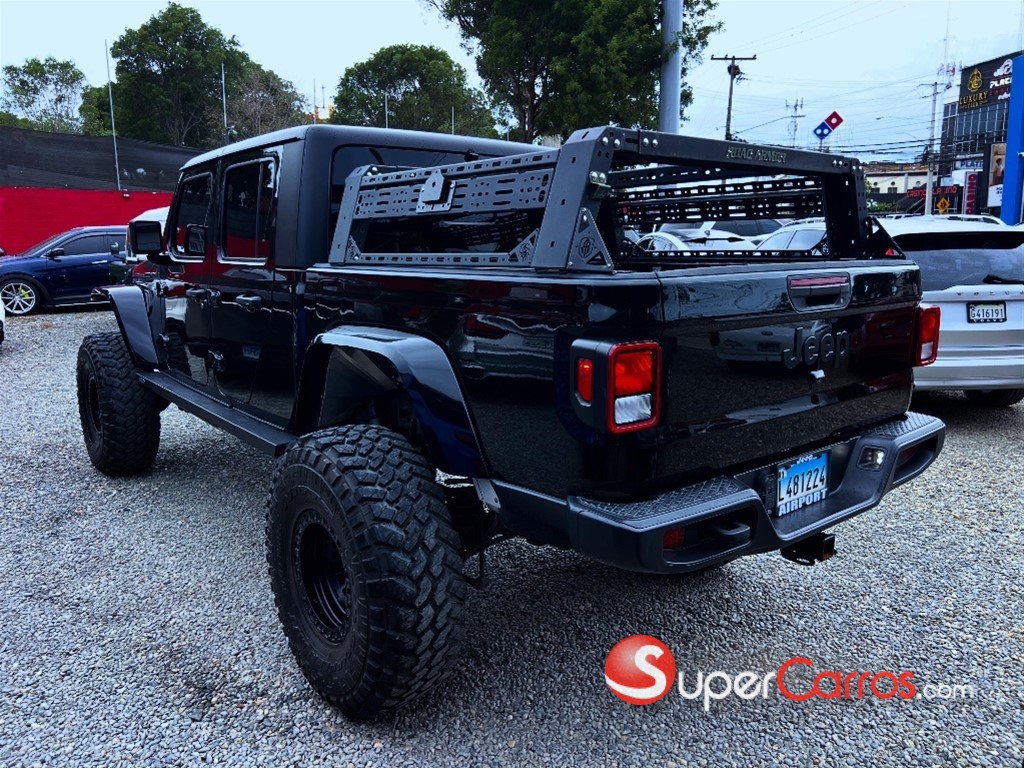 2020 Jeep Gladiator Sport — foto 4 / 12