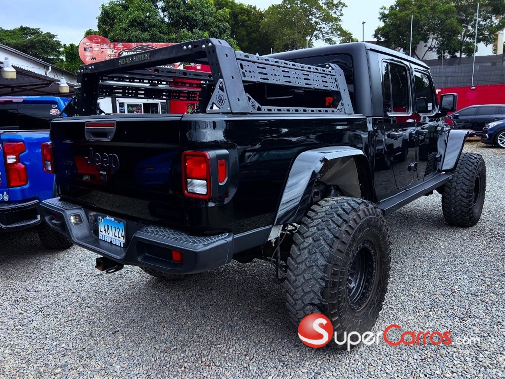 2020 Jeep Gladiator Sport — foto 6 / 12