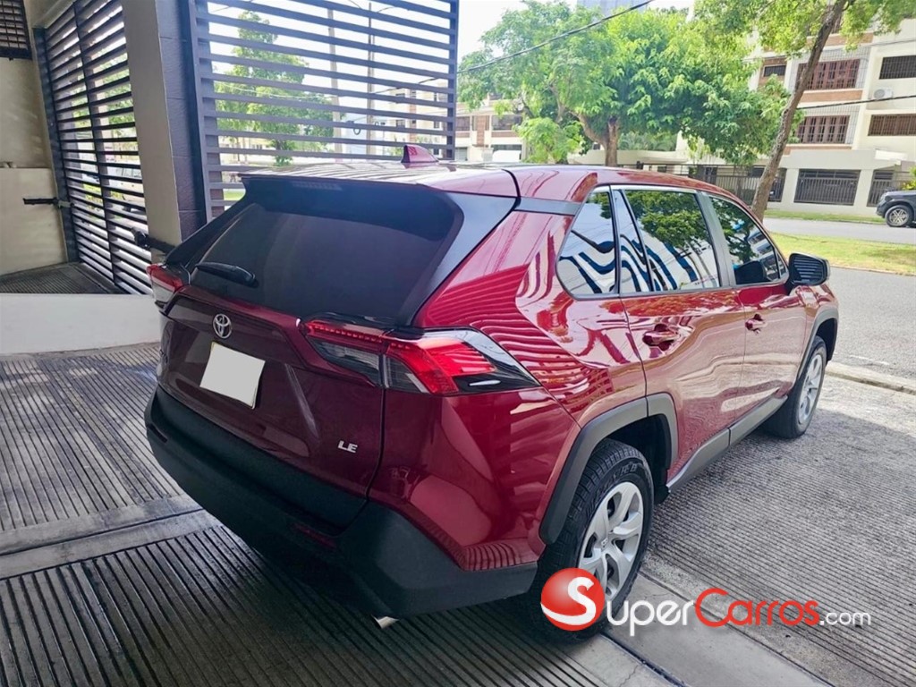 2022 Toyota RAV4 LE — foto 8 / 12