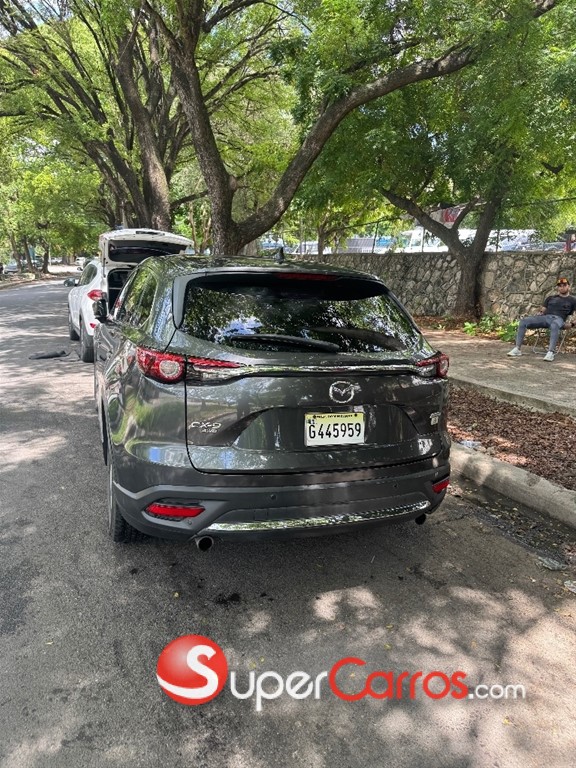 2019 Mazda CX-9 Touring — foto 6 / 9