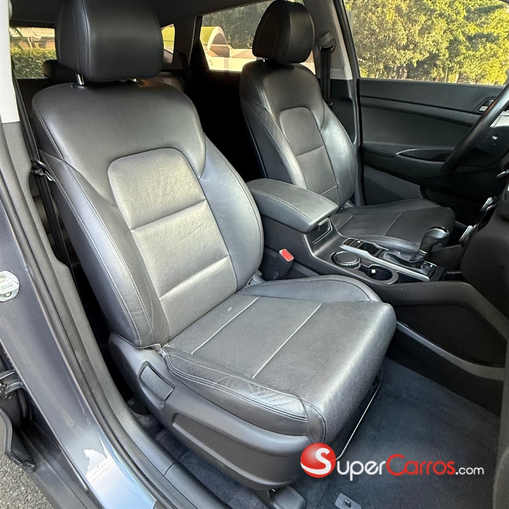 2018 Hyundai Tucson Signature — foto 11 / 12