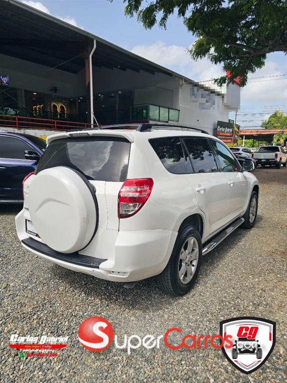 2011 Toyota RAV4 — foto 4 / 10