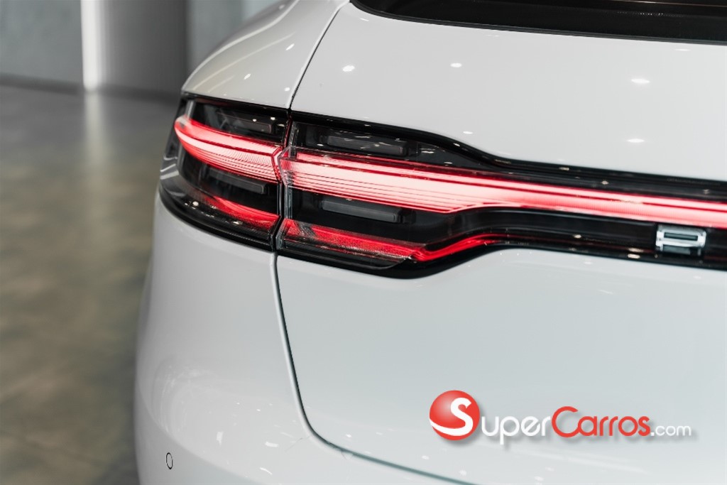 2022 Porsche Macan — foto 12 / 12