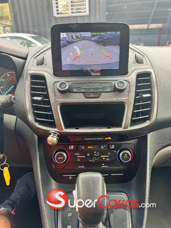 2020 Ford Transit Connect — foto 10 / 11