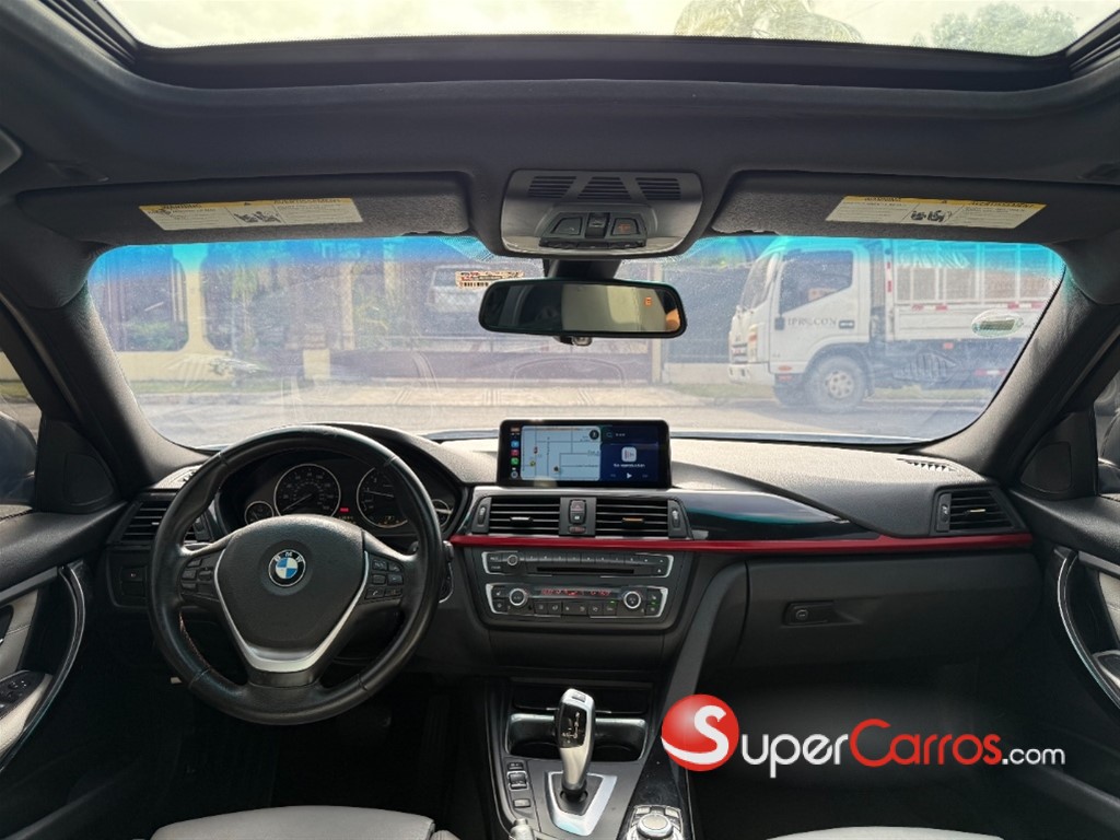 2012 BMW Serie 3 328i — foto 10 / 11