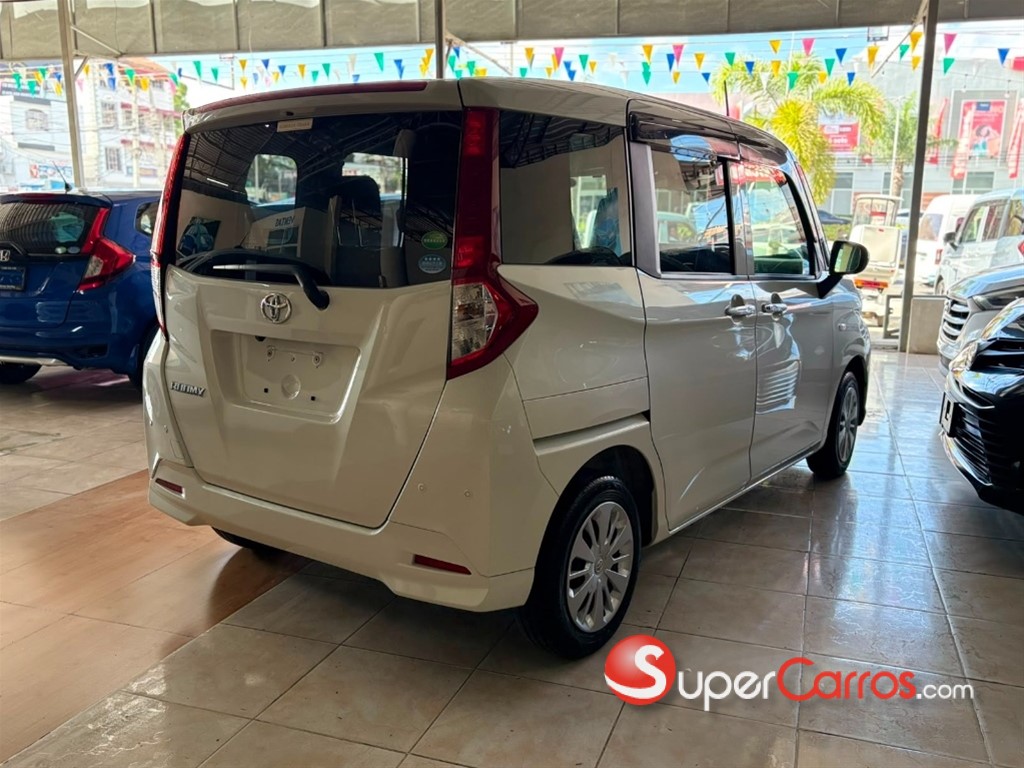 2020 Toyota Roomy — foto 2 / 11