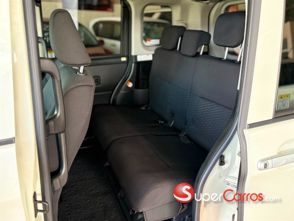2020 Toyota Roomy — foto 5 / 11
