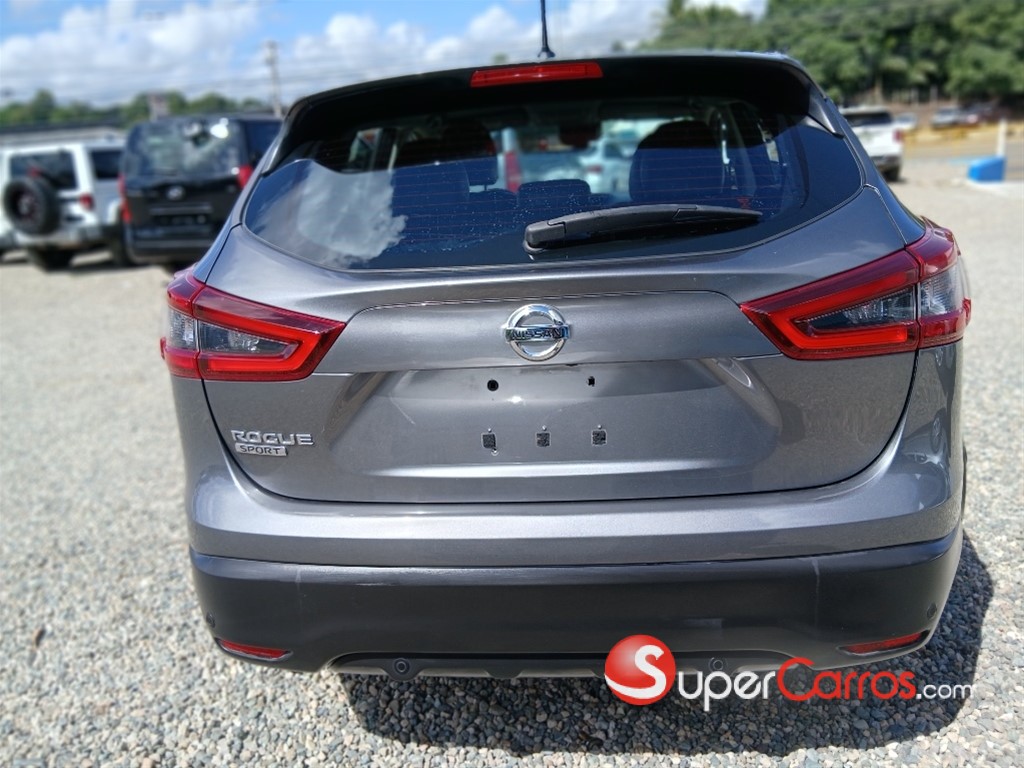 2020 Nissan Rogue Sport — foto 4 / 9