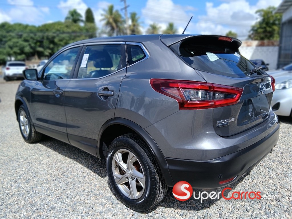 2020 Nissan Rogue Sport — foto 5 / 9