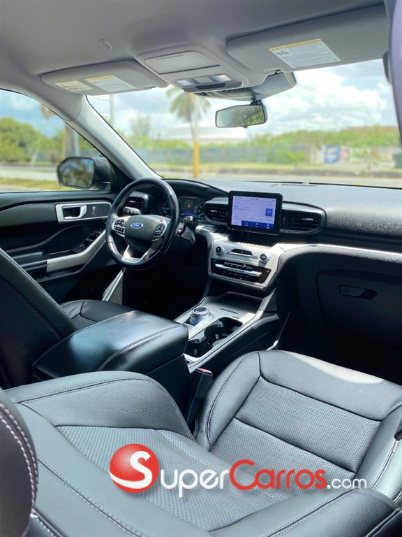 2022 Ford Explorer XLT — foto 3 / 12