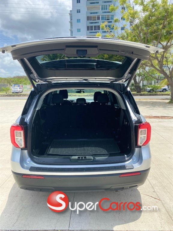 2022 Ford Explorer XLT — foto 7 / 12