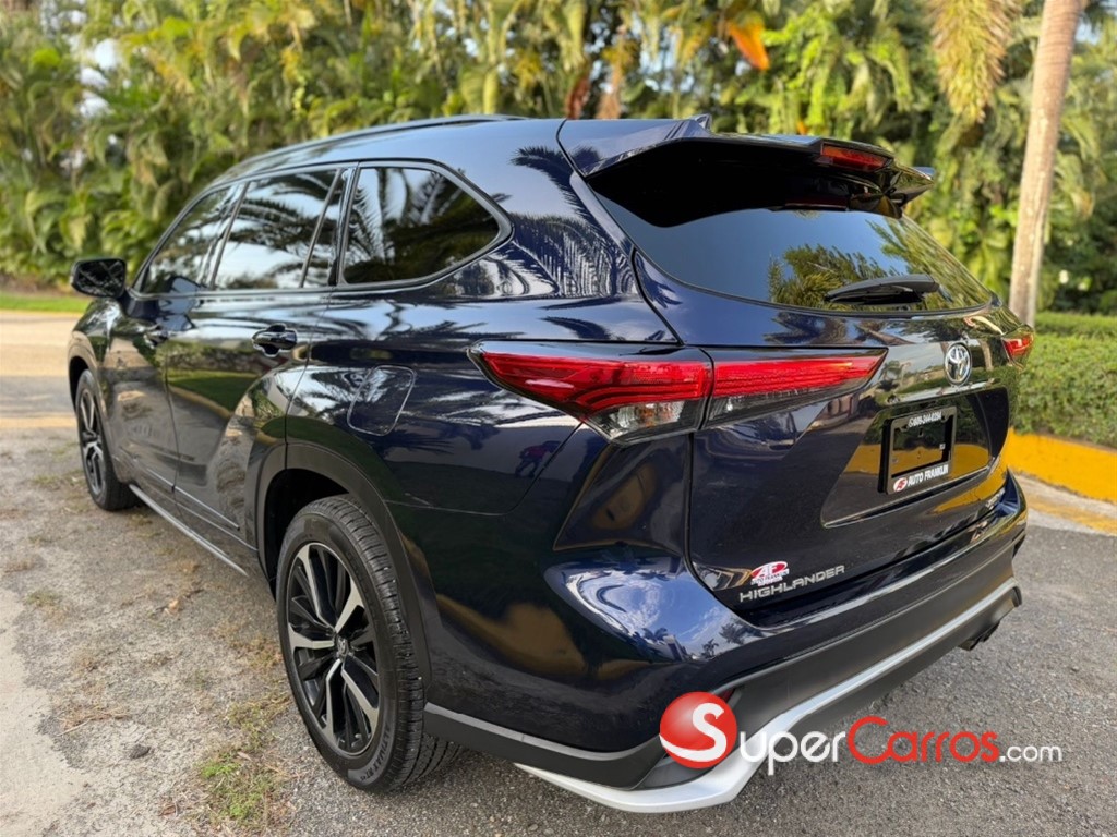 2021 Toyota Highlander XSE — foto 6 / 10