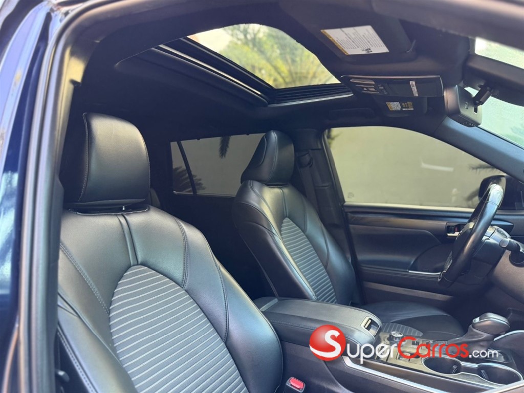 2021 Toyota Highlander XSE — foto 10 / 10