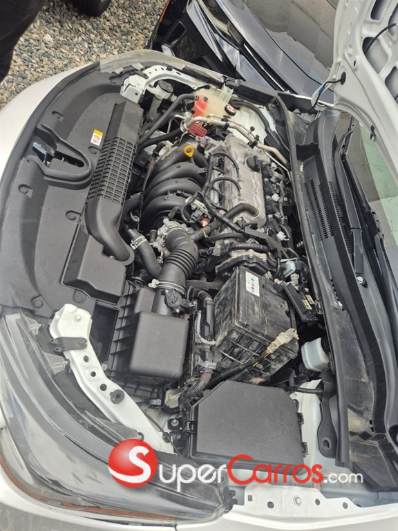 2021 Toyota Corolla LE — foto 5 / 8