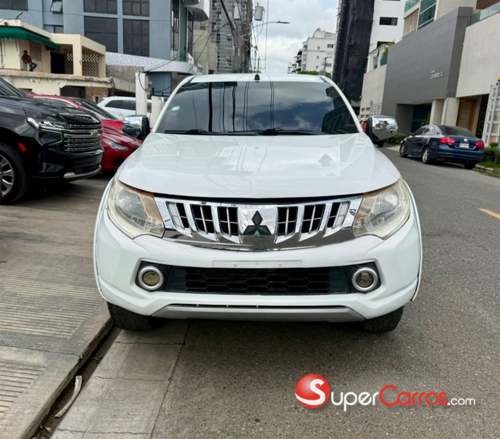 2016 Mitsubishi Motors L 200 Sportero — foto 2 / 9
