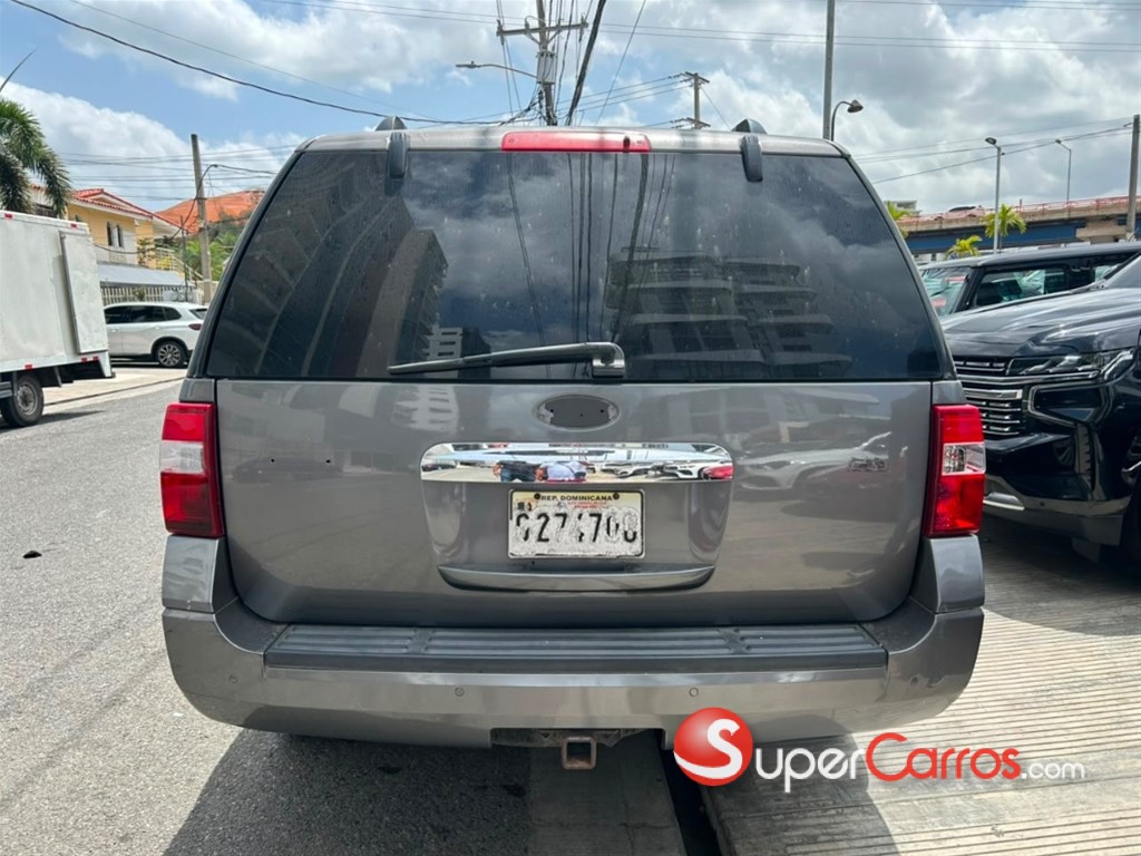 2011 Ford Expedition — foto 6 / 12