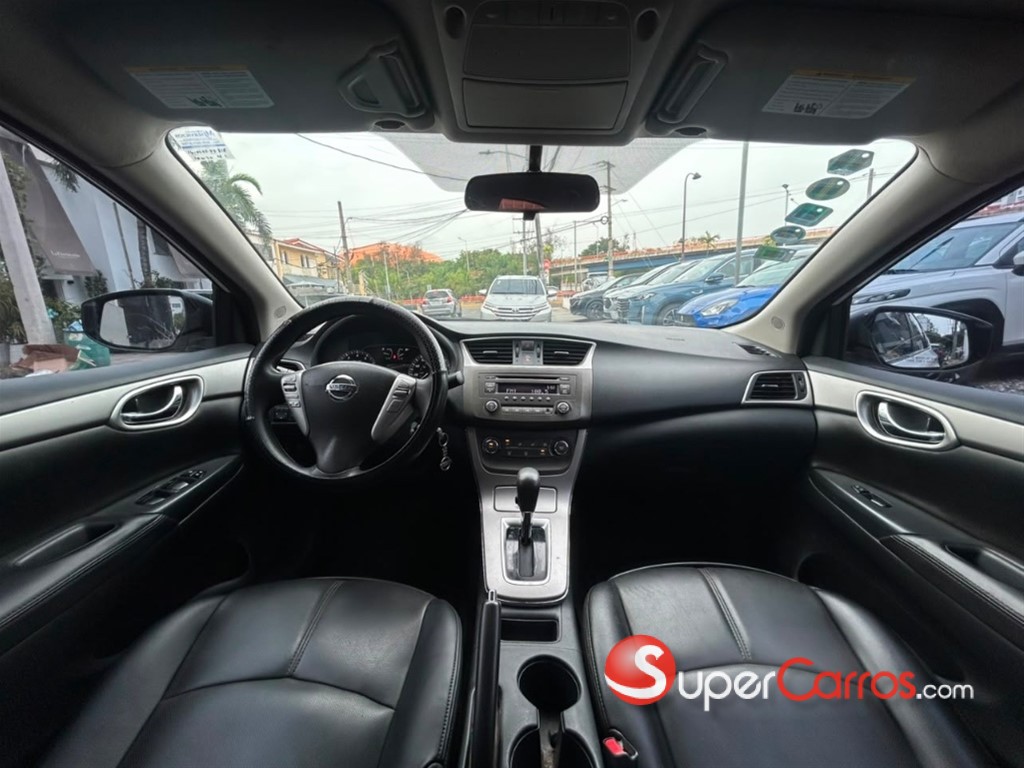 2014 Nissan Sentra SV — foto 7 / 11