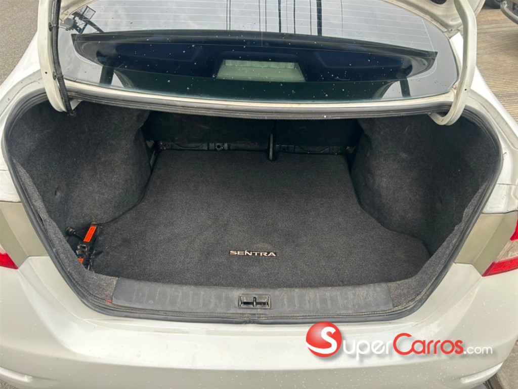 2014 Nissan Sentra SV — foto 11 / 11