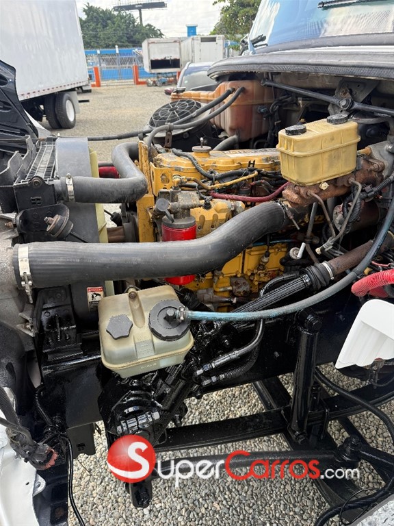 2004 Freightliner M2 — foto 5 / 7