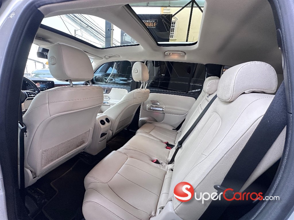 2021 Mercedes-Benz Clase GLB 250 — foto 6 / 9
