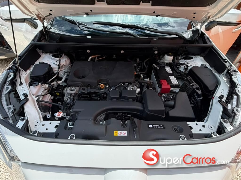 2024 Toyota RAV4 XLE Premium — foto 4 / 12