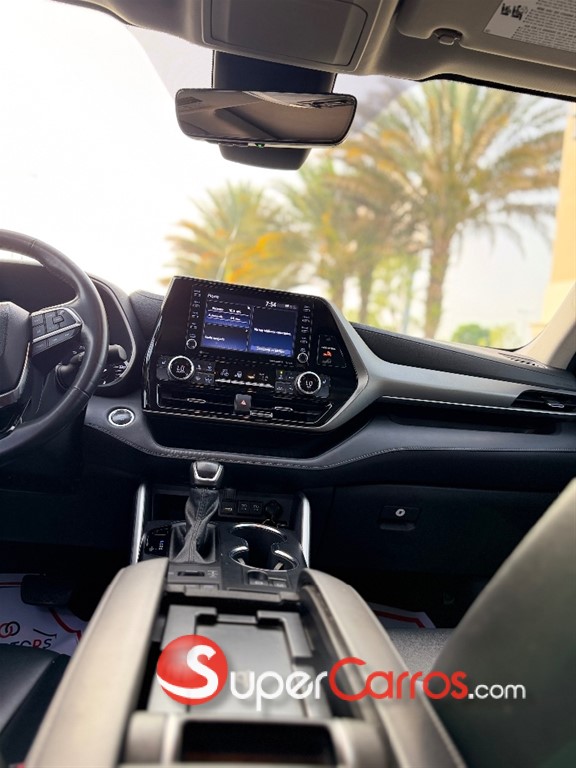 2021 Toyota Highlander XLE — foto 7 / 11